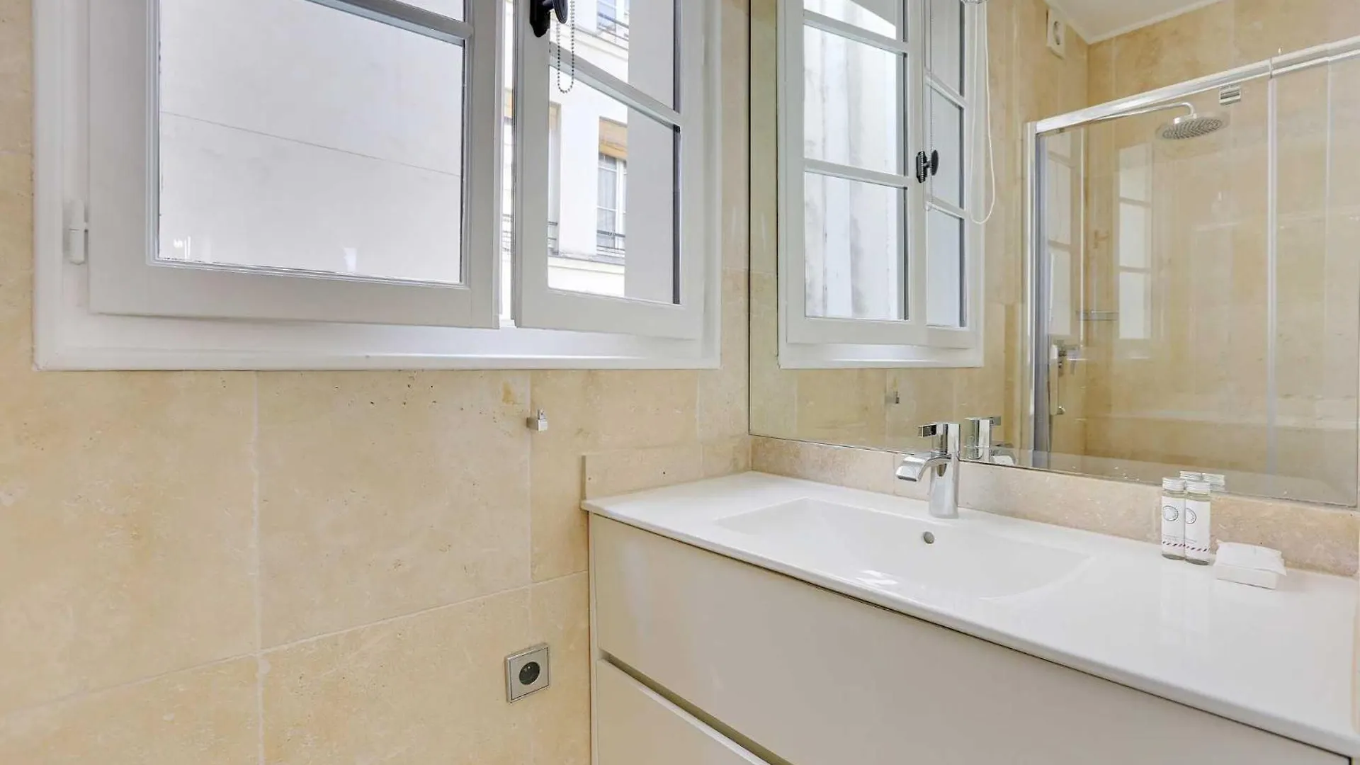 Elegant Apartment - 2Br - 6P - Musee D'Orsay Paris 0*,  France